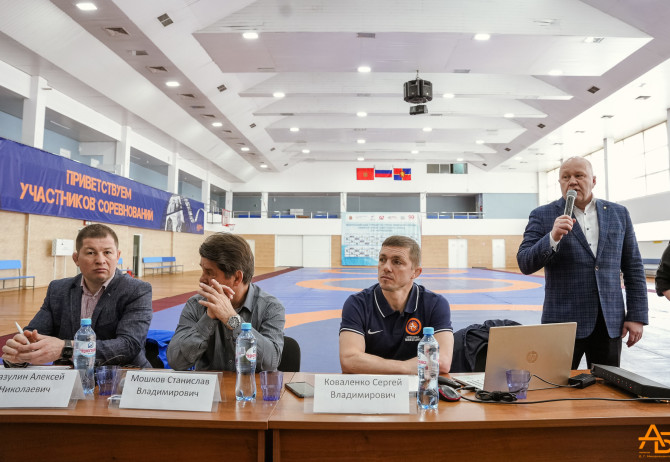 В Красноярске стартовал всероссийский судейский семинар