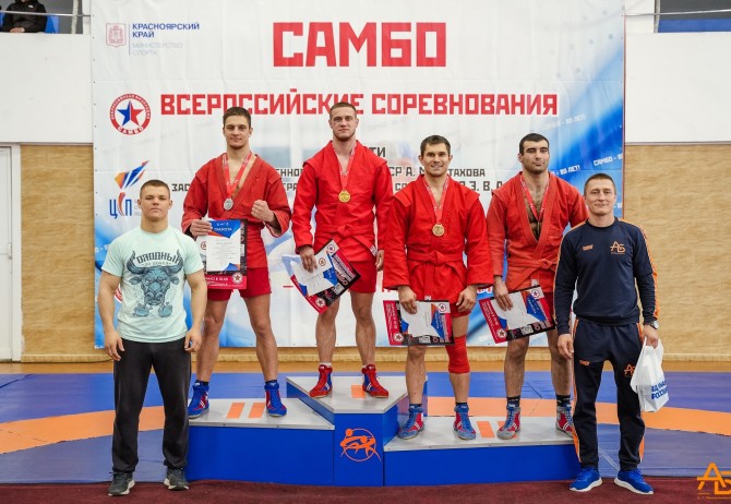 Итоги второго дня всероссийских соревнований по самбо