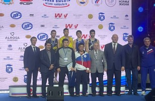 Нарек Мхоян бронзовый медалист первенства России по греко-римской борьбе